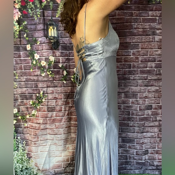 Silk Lace-Back Gown - Picture 4 of 4